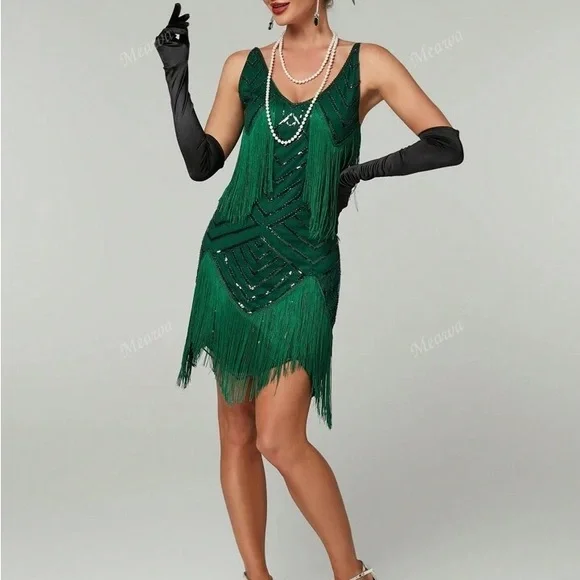 Elegant Green Fringe Flapper Party Dress - Picture 6 of 9